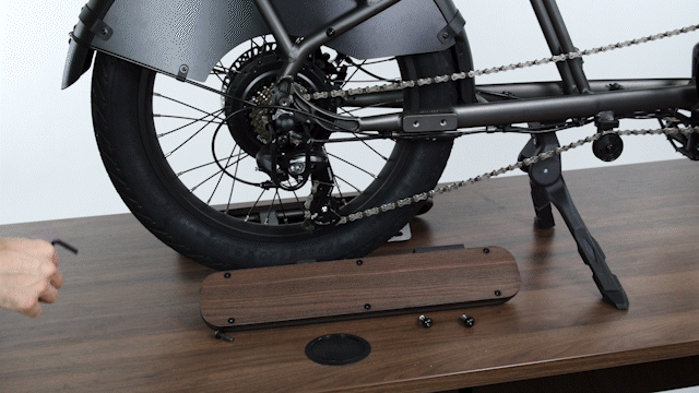 27__Install-Right-Footrest.gif