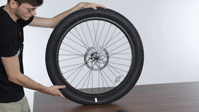 9__Unseat-Tire-From-Rim.gif
