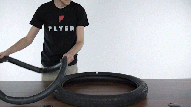 17__Lineup-Inner-Tube-With-Rubber-Tire.gif